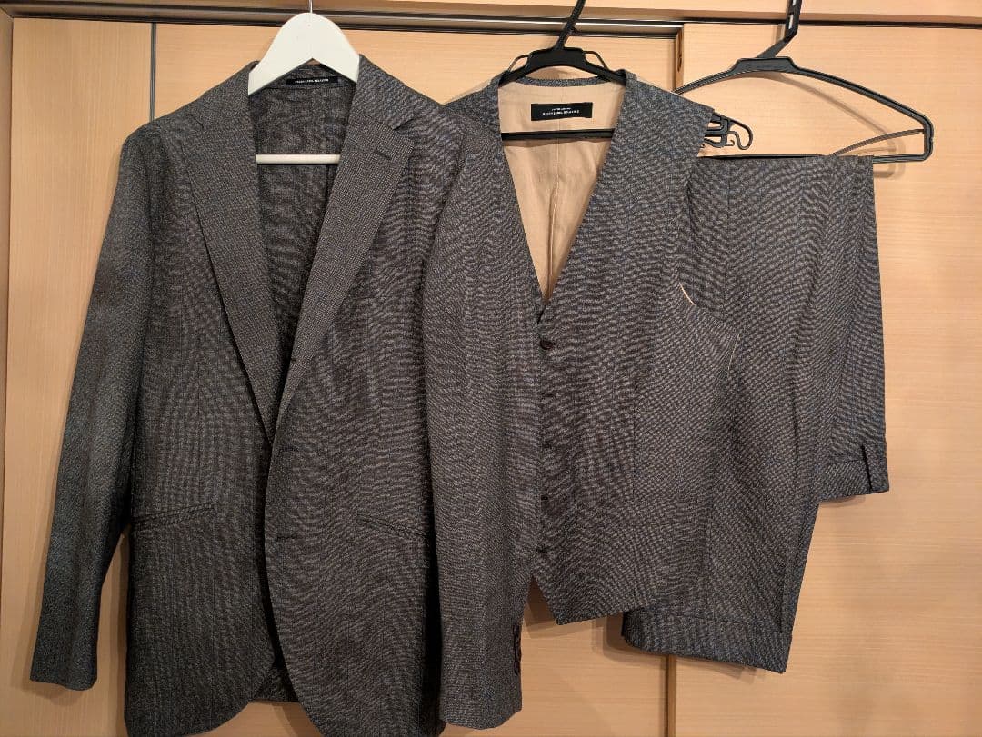 UNITED ARROWS イタリア製　スリーピーススーツ　グレーチェック44