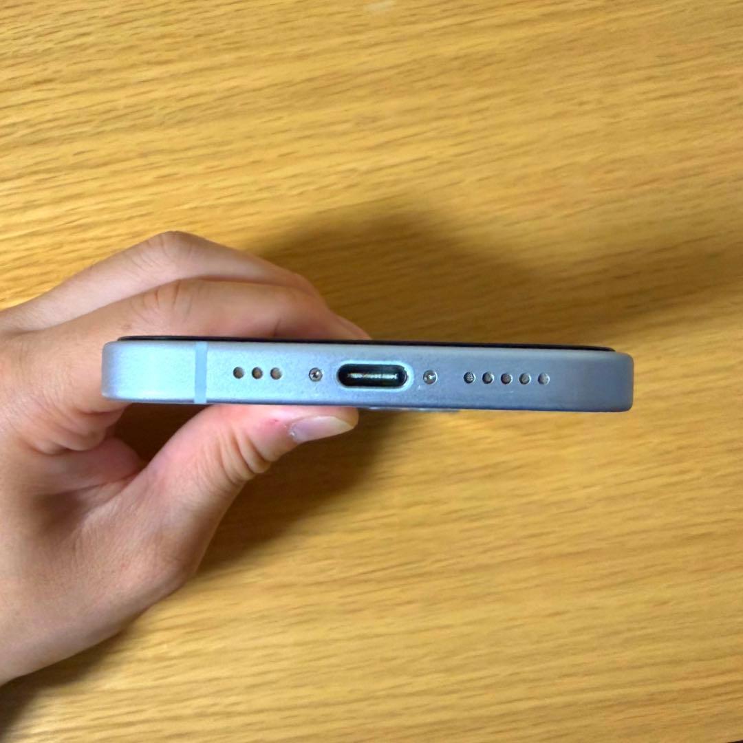 【美品】Apple iPhone15 ブルー 128GB