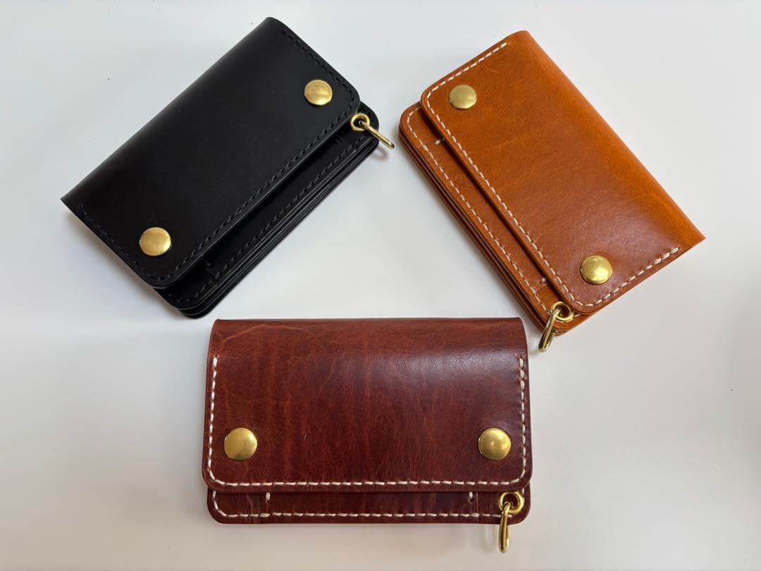 Staryan 黒　　ヌメ革ロマネスク　トラッカーウォレット　三層　真鍮