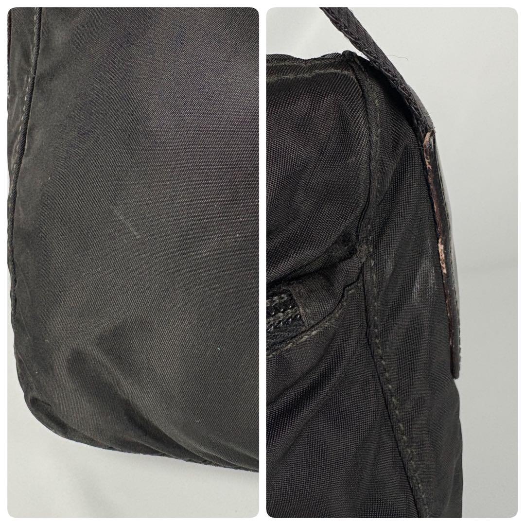 プラダ ナイロン 三角ロゴ ショルダーバッグ　ブラック