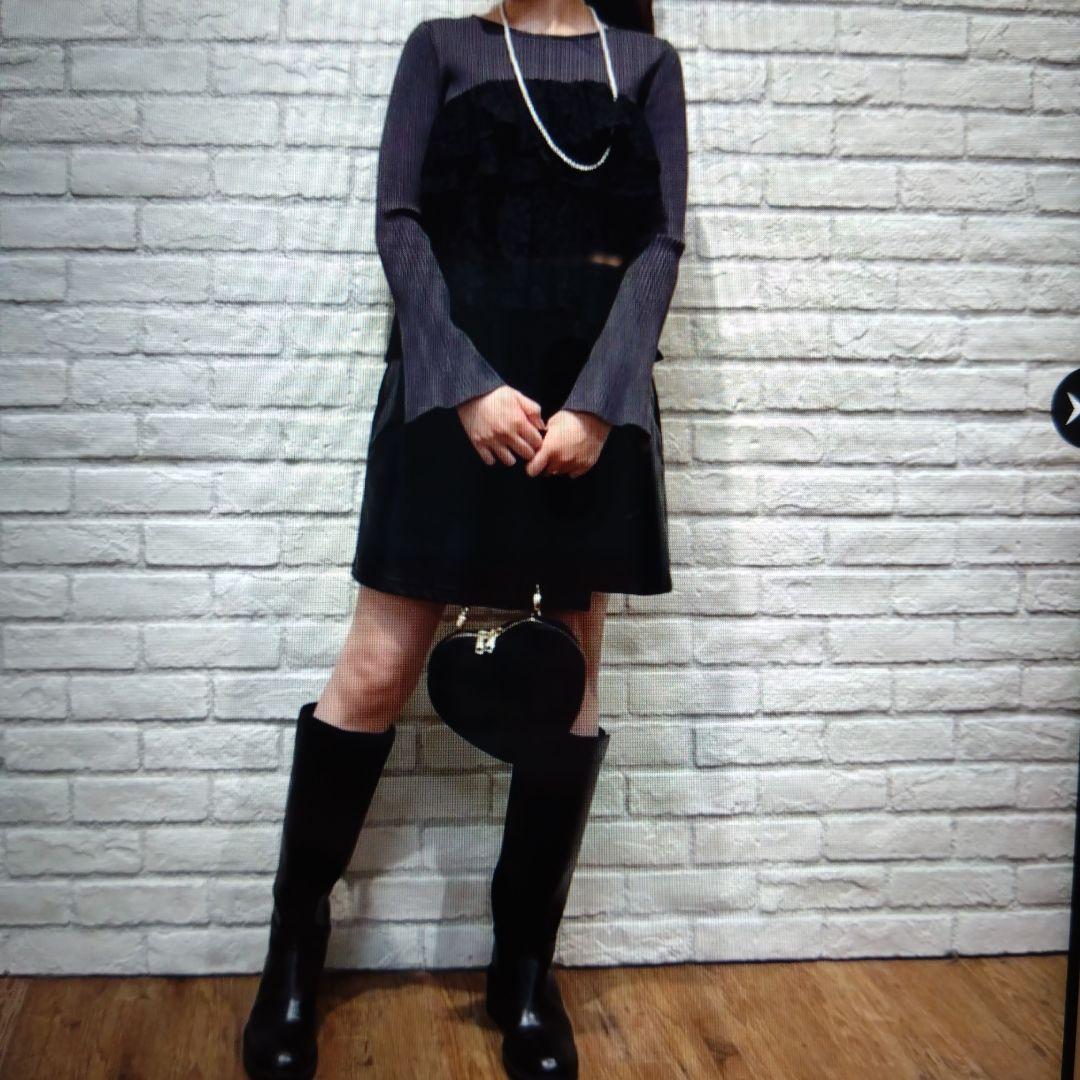 新品未使用タグ付　Arpege story　フェイクレザーラップミニスコート