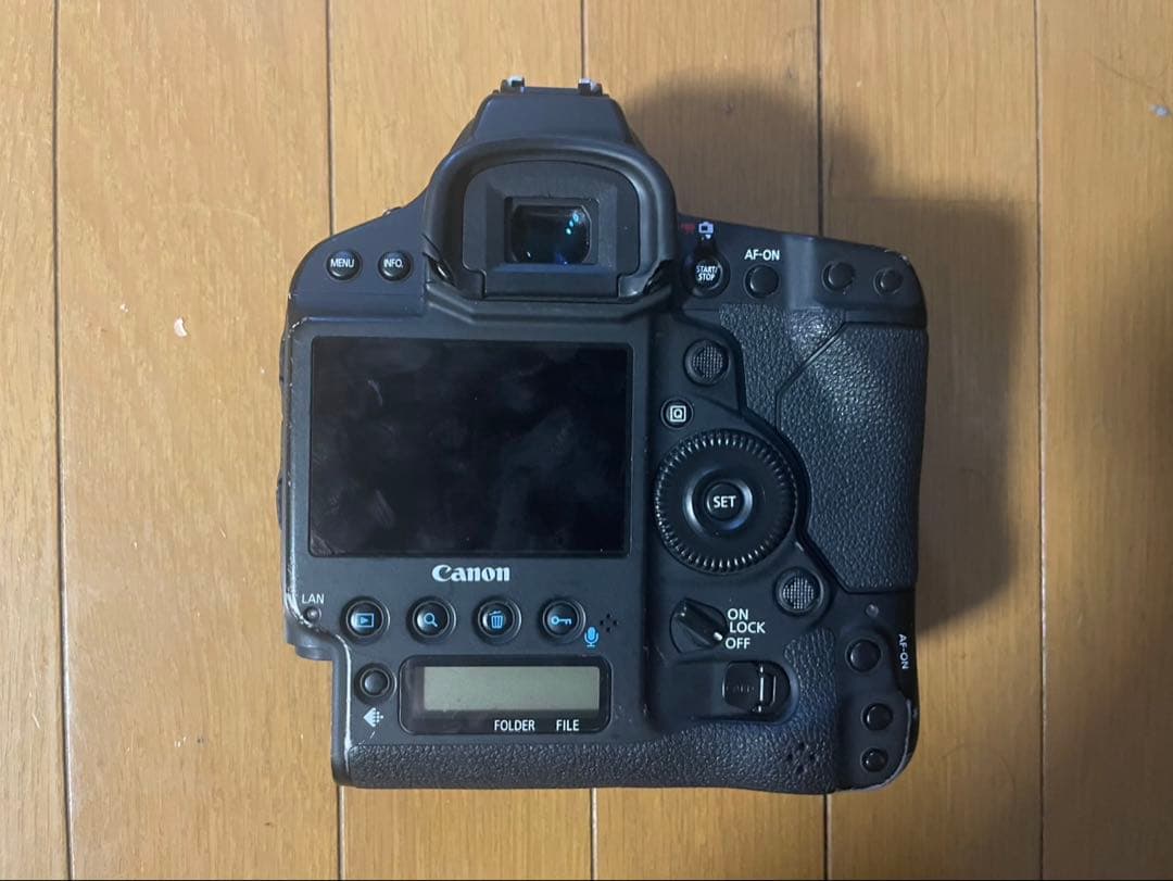 Canon eos 1DX markii 2 シャッター数12万5000回以下