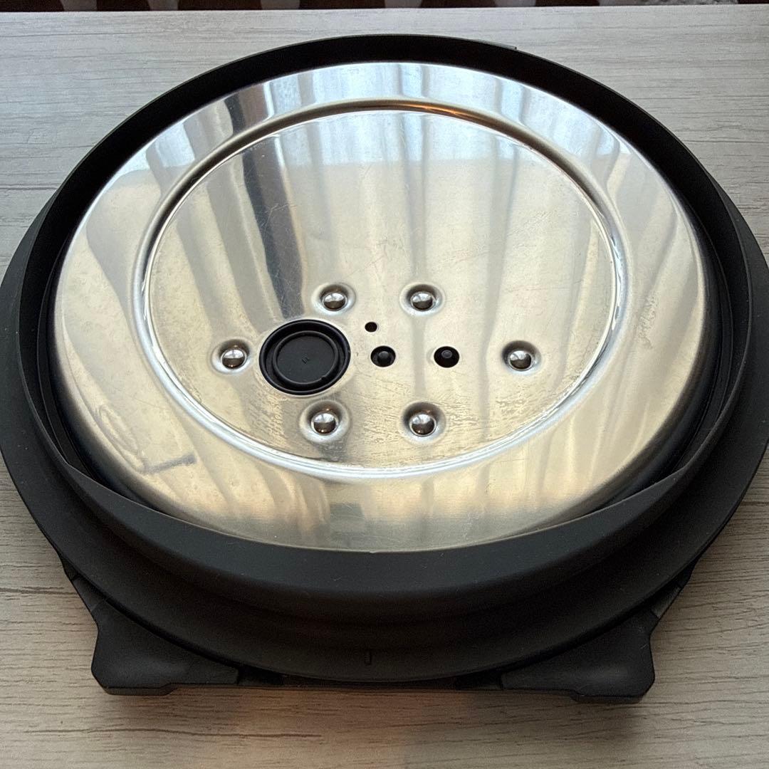 パナソニック、圧力IH炊飯器(5.5合炊き）　23年製　取扱説明書なし