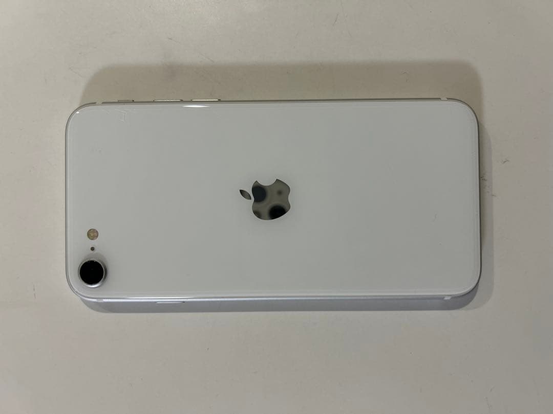 【美品‼️】iPhone SE 第2世代　64GB ホワイト
