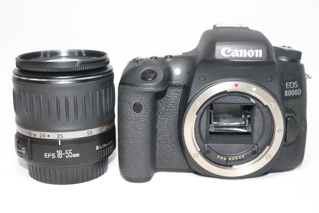 ⭐大人気！ 完全セット⭐ Canon EOS 8000D ⭐一眼レフ 高機能