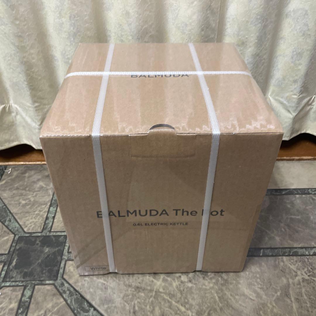 バルミューダ　電気ケトル　K-07A-WH