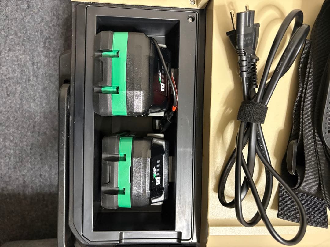 ハイコーキ 冷温庫UL18DD HIKOKI 冷蔵庫 サンドベージュ