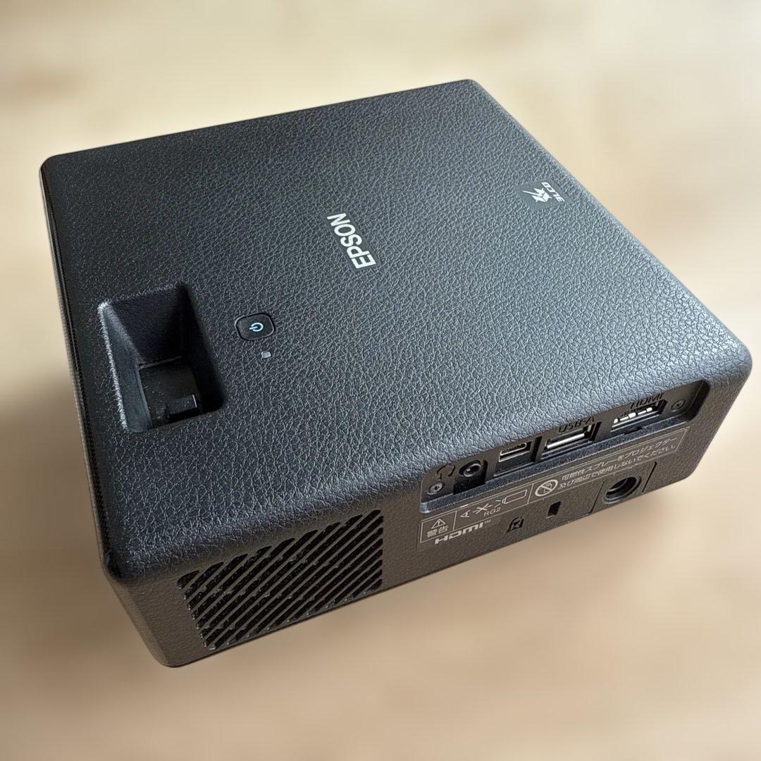 EPSON dreamio ホームプロジェクター EF-11