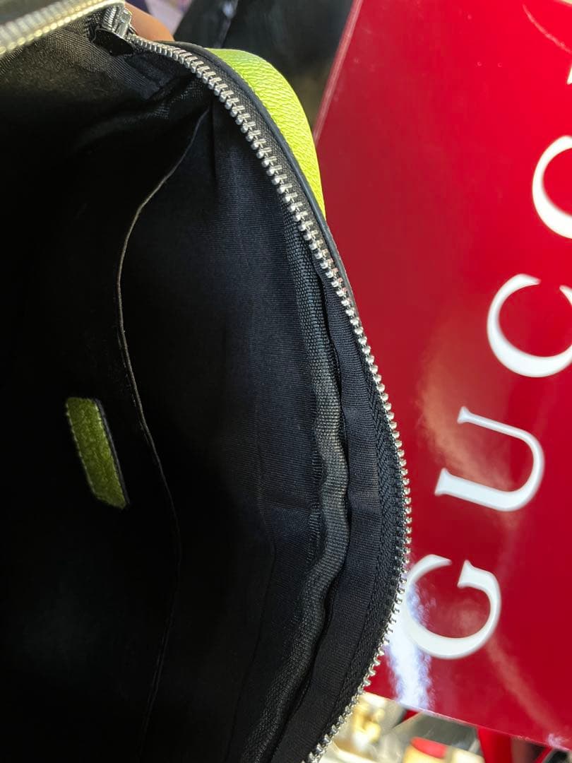 LOUIS VUITTON ルイ ヴィトン　バムバッグ アウトドア　グリーン