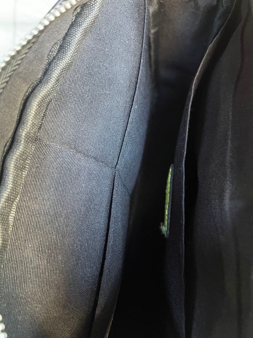 LOUIS VUITTON ルイ ヴィトン　バムバッグ アウトドア　グリーン