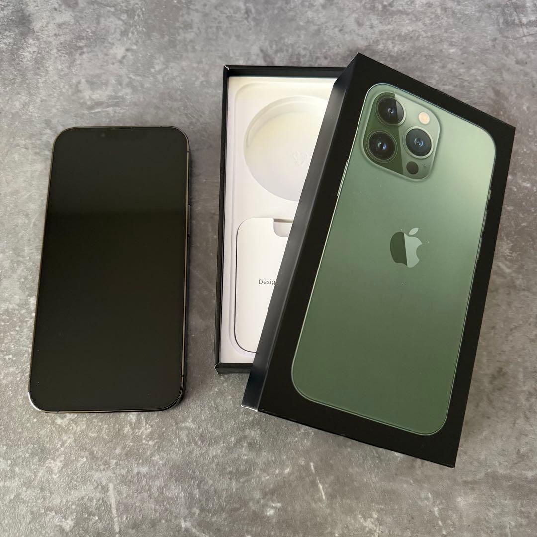 iPhone13Pro 256GB アルパイングリーン