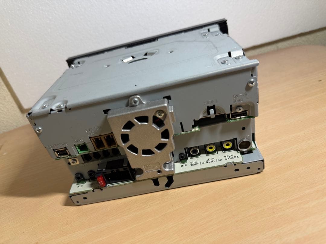 カーオーディオ CARROZZERIA- AVIC-RW802-2018