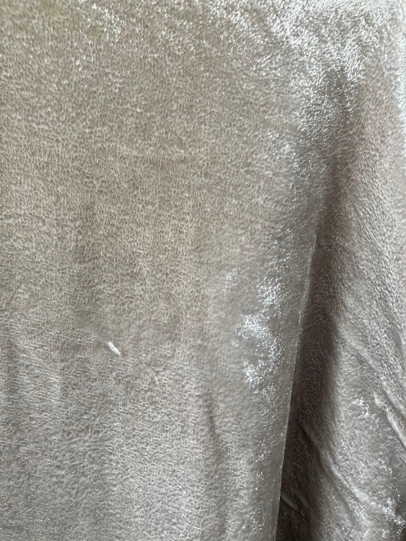 TOWAVASE シルバー ビーズ刺繍 カーディガン