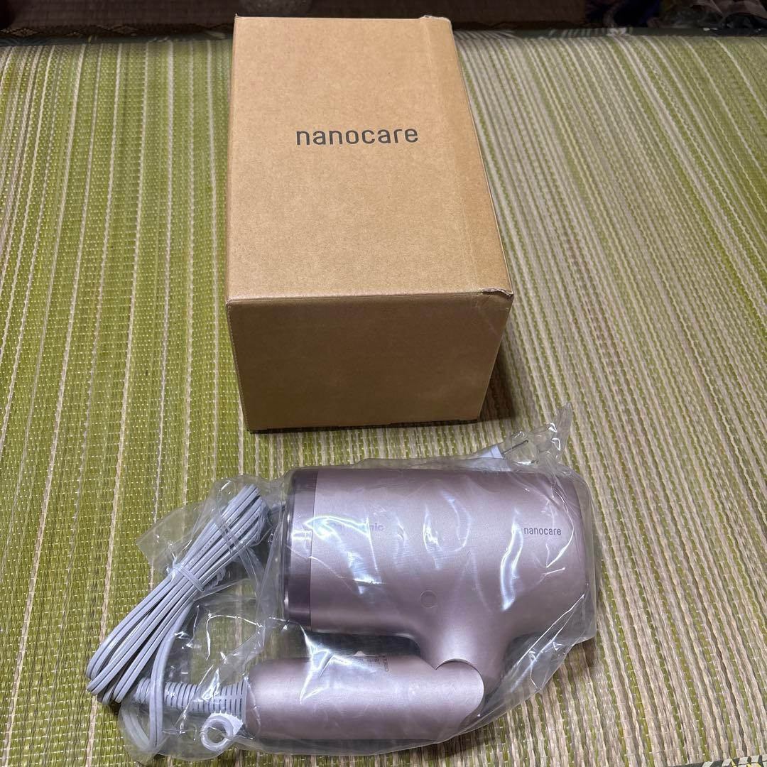 パナソニック　ナノケアドライヤー