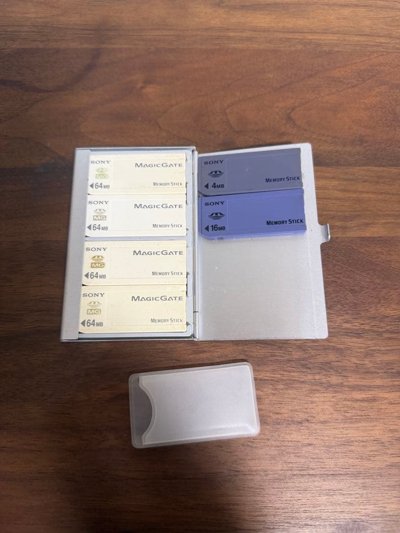 【希少品・スマホ転送OK】ソニー SONY Cyber-shot DSC-F77