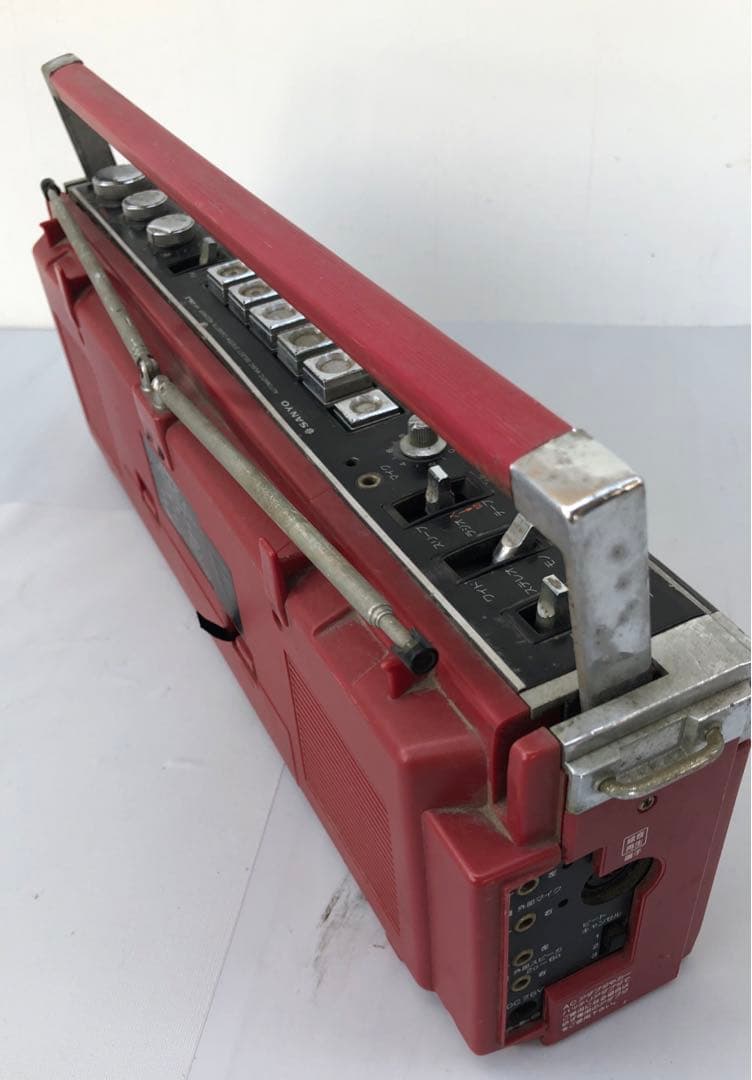 SANYO MR-U4MK2 赤　ラジカセ 昭和レトロ動作訳あり(D193)