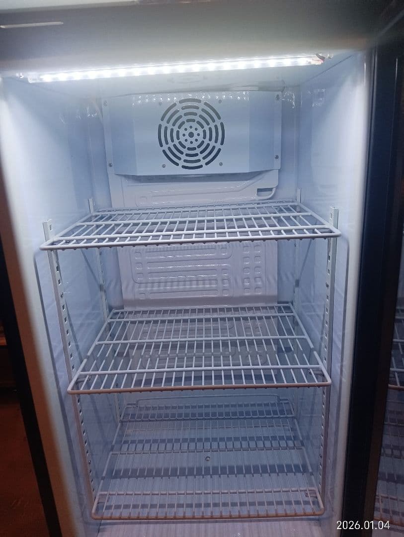 ペプシ　コーラ　Pepsi 冷蔵庫 透明ドア 3段棚付き