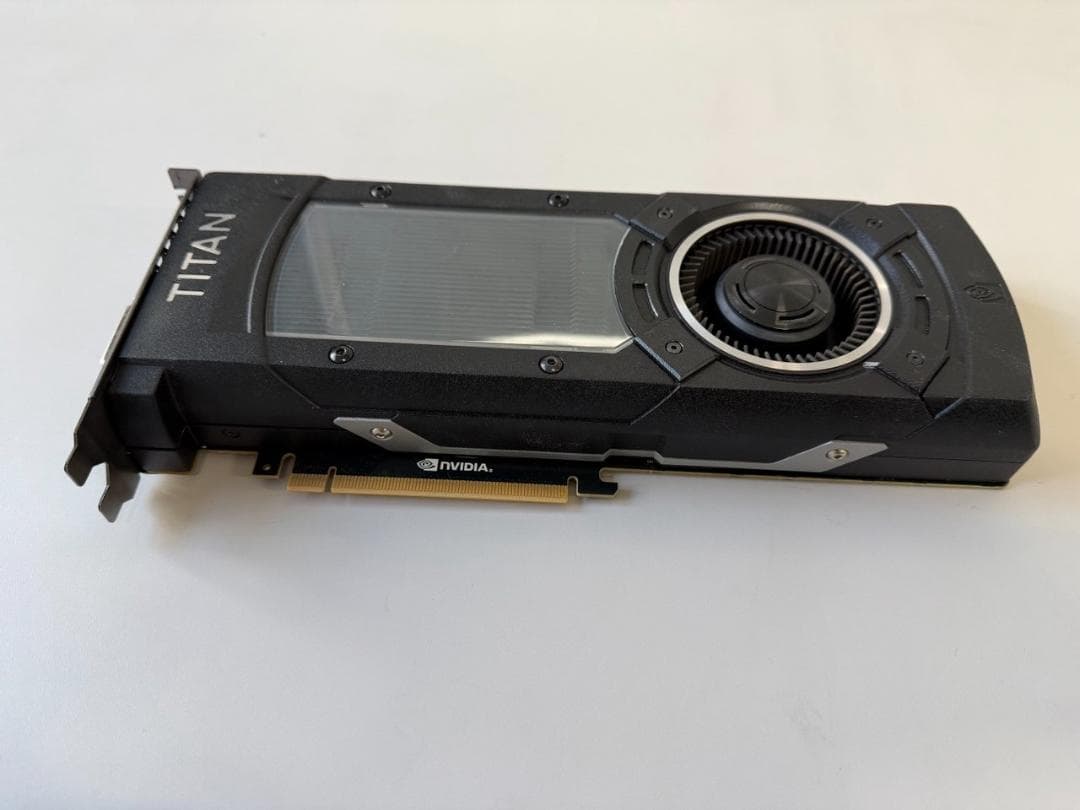 NVIDIA TITAN X　グラフィックボード