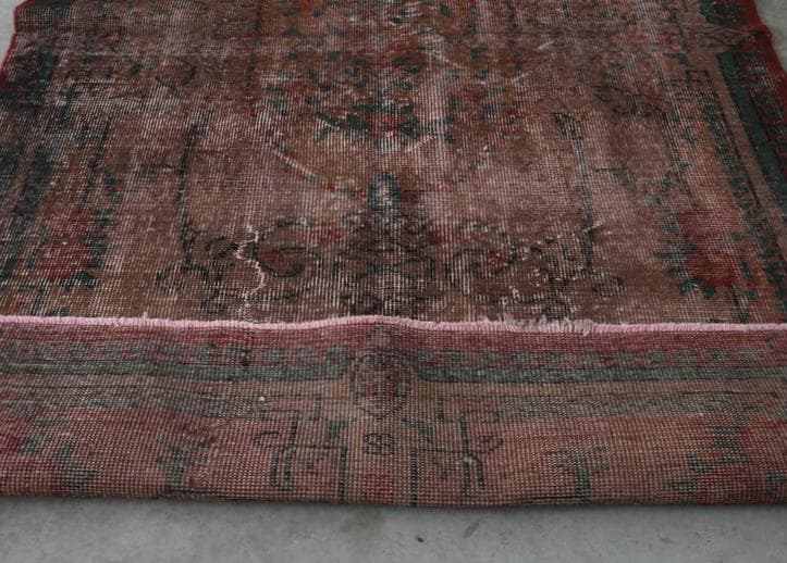 トルコヴィンテージラグA54 レア ブラウン オーバーダイラグ レッド グリーン
