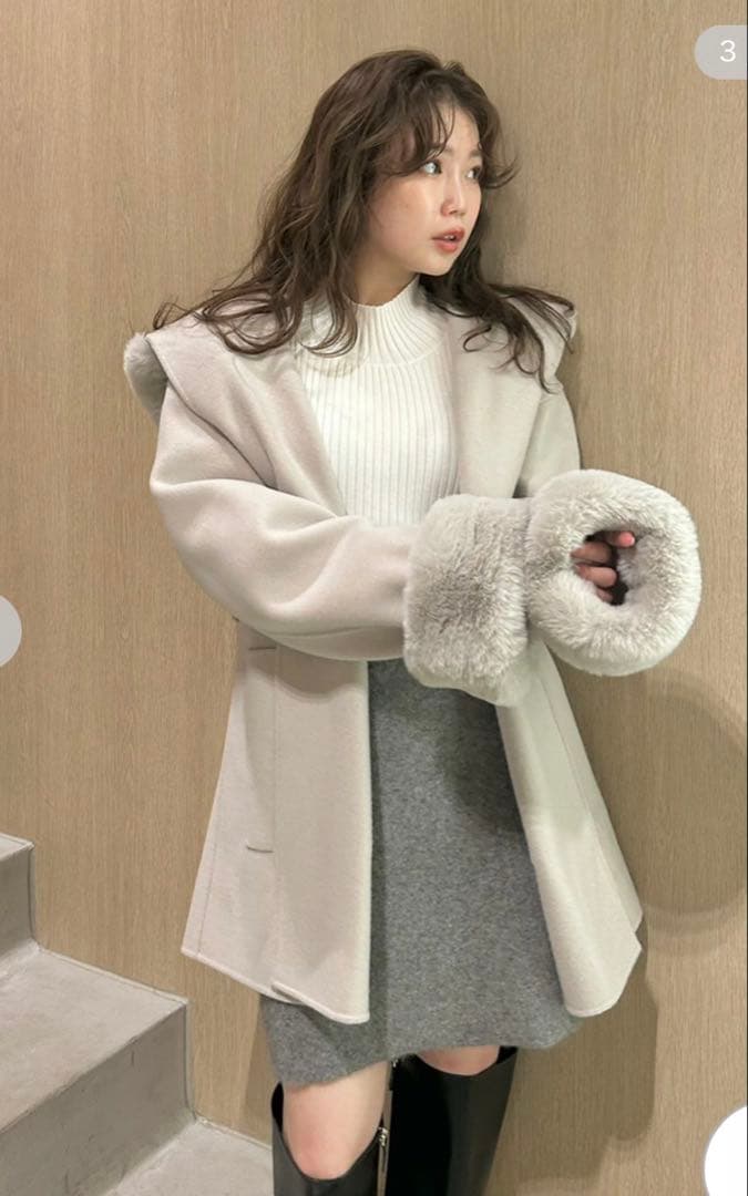 【ほぼ新品】2025A/W ファーリバーミドルコート