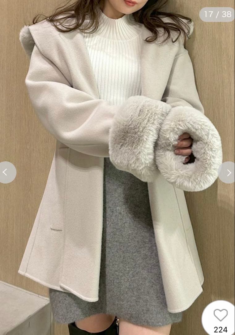 【ほぼ新品】2025A/W ファーリバーミドルコート