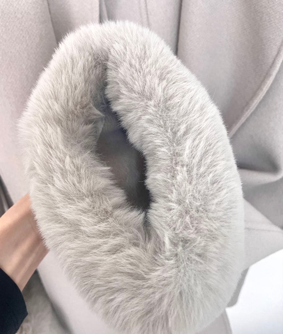 【ほぼ新品】2025A/W ファーリバーミドルコート