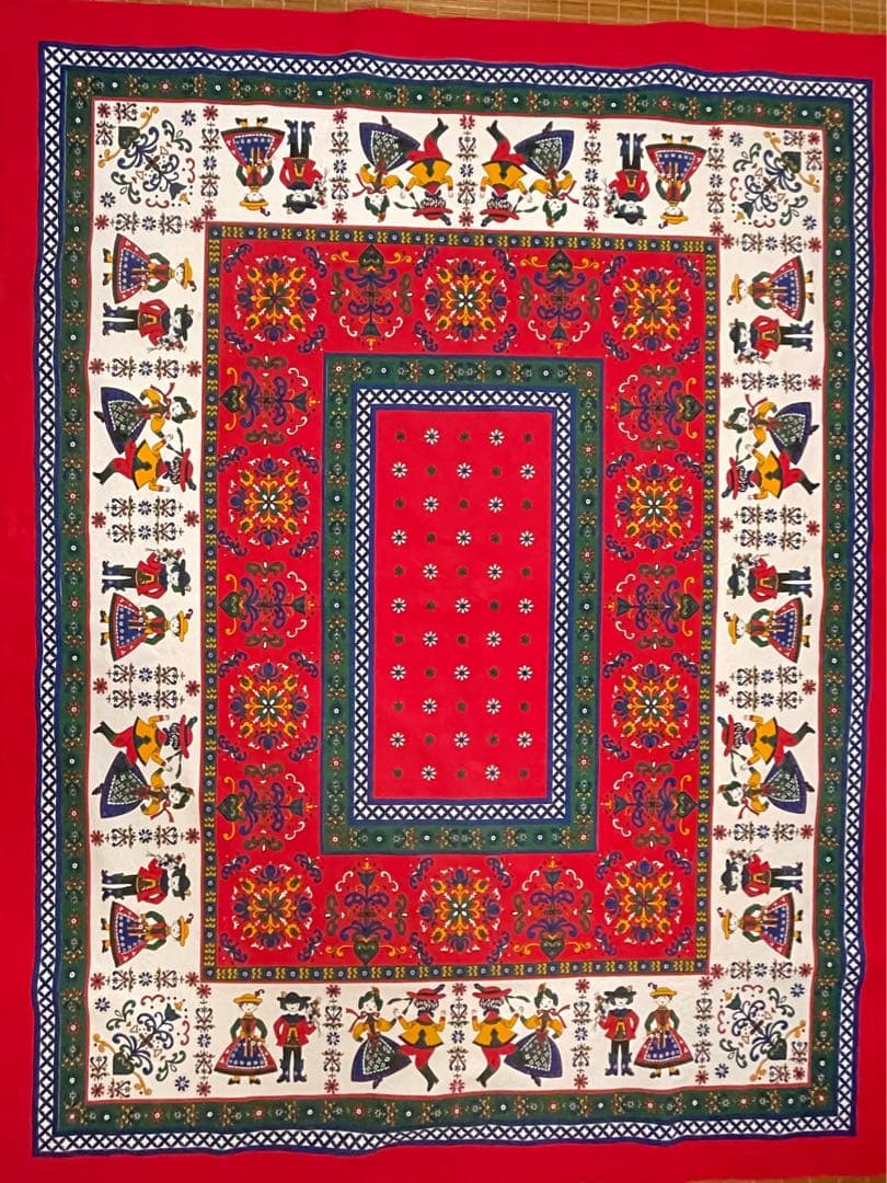 チロリアン マルチカバー オーストリア クロス 敷物 民族 生地 テーブルクロス