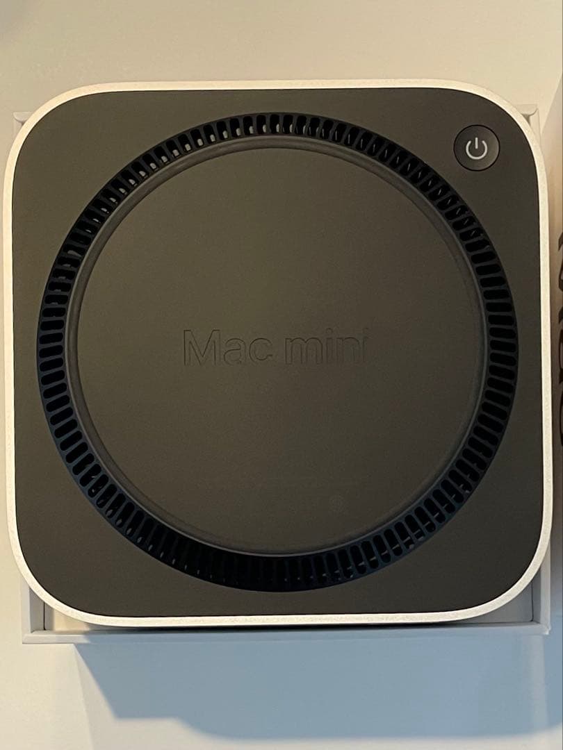 Apple M4チップ Mac mini 24GBメモリ 256GB ２０２４