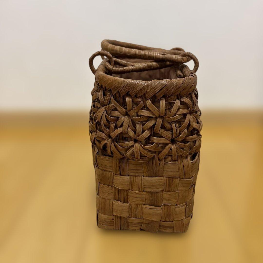山葡萄かごバッグ 手作り カゴバッグ 内布付き 市松編み、立体花編み