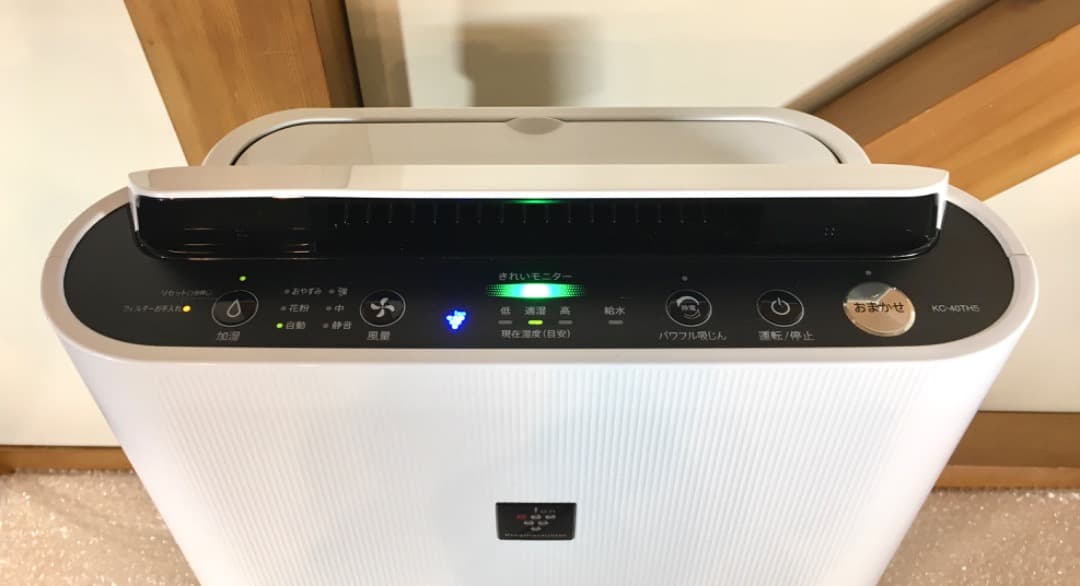 ○SHARP 加湿空気清浄機 ホワイト　KC-40TH7-W 2022年製