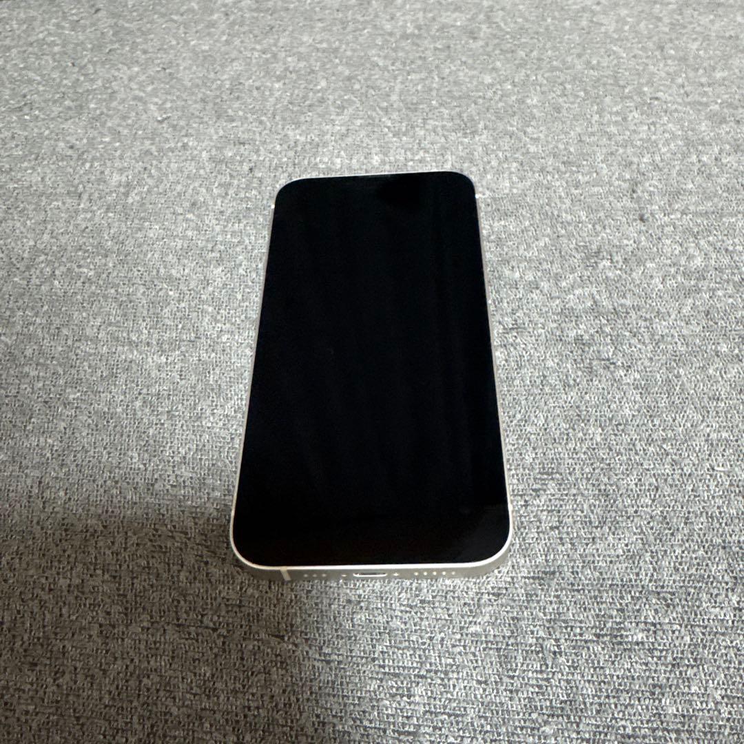 Apple iPhone 13 ホワイト 本体　128GB SIMフリー