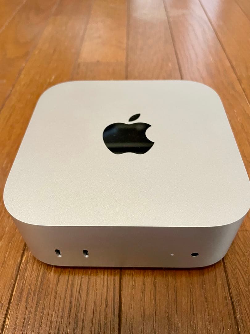 M4 Mac mini 24GB/1TB +Satechiスタンド&ハブ