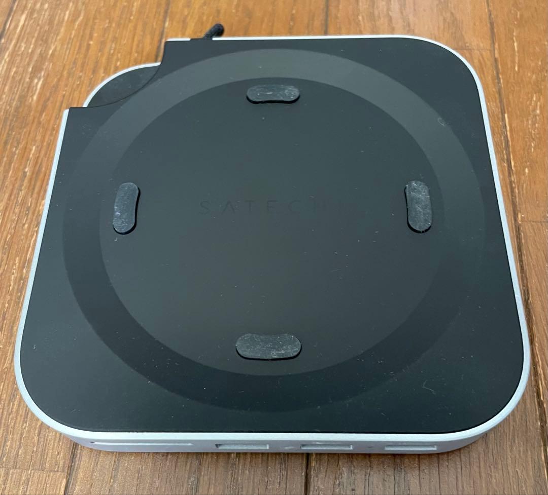 M4 Mac mini 24GB/1TB +Satechiスタンド&ハブ