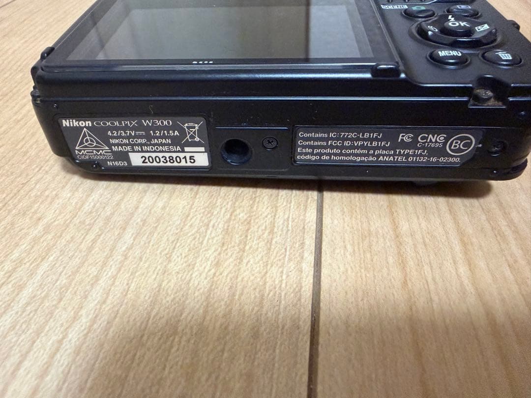 動作未確認☆NIKON ニコン Coolpix w300