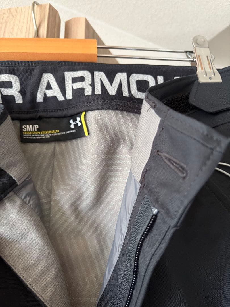 Under Armour 蛍光グリーン スキーウェアセット