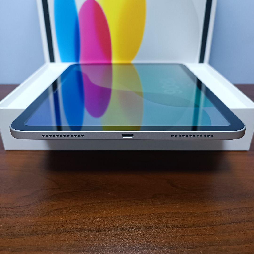 (美品) iPad 10.9 第10世代 WiFi 256GB キーボード付き