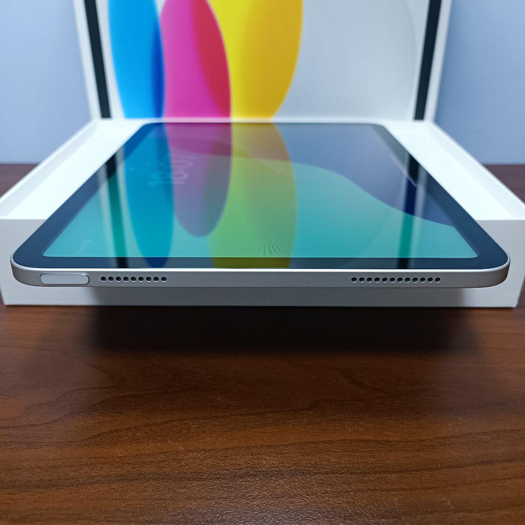 (美品) iPad 10.9 第10世代 WiFi 256GB キーボード付き