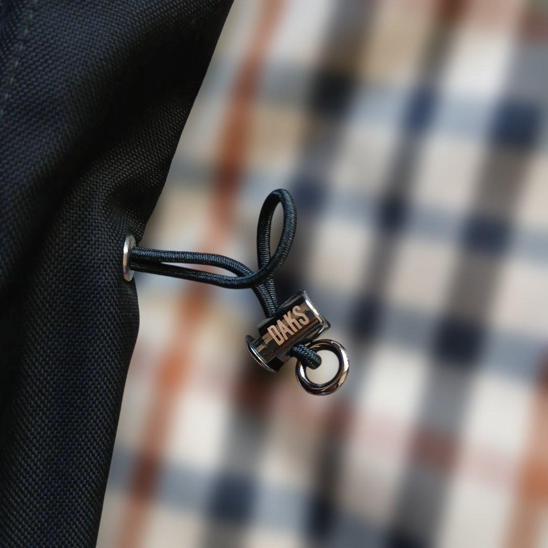 DAKS 黒　チェック裏地　ブルゾン　スプリングコート　マウンテンパーカー日本製