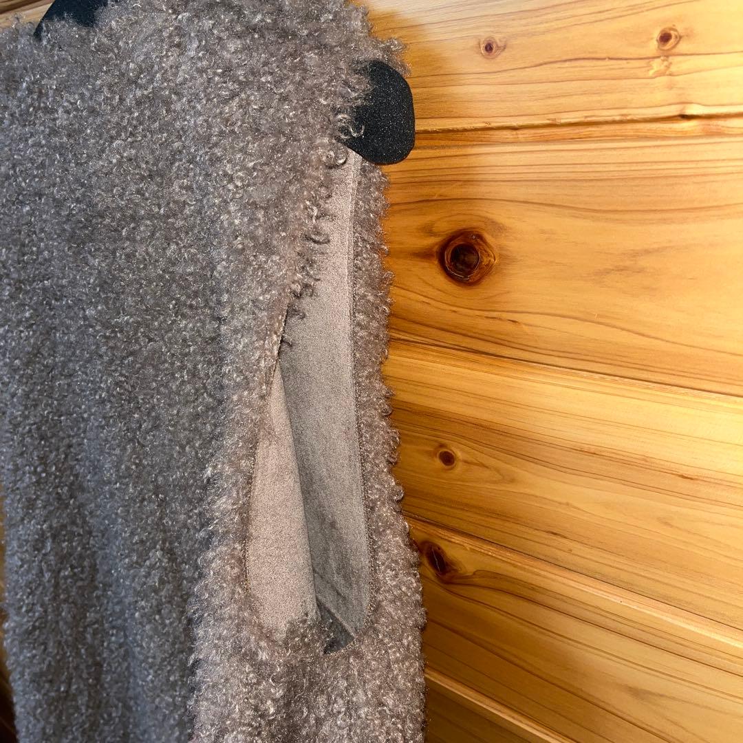 Vネックフェイクファーベスト　モカ　リバーシブル　コメントありで更に値下げします