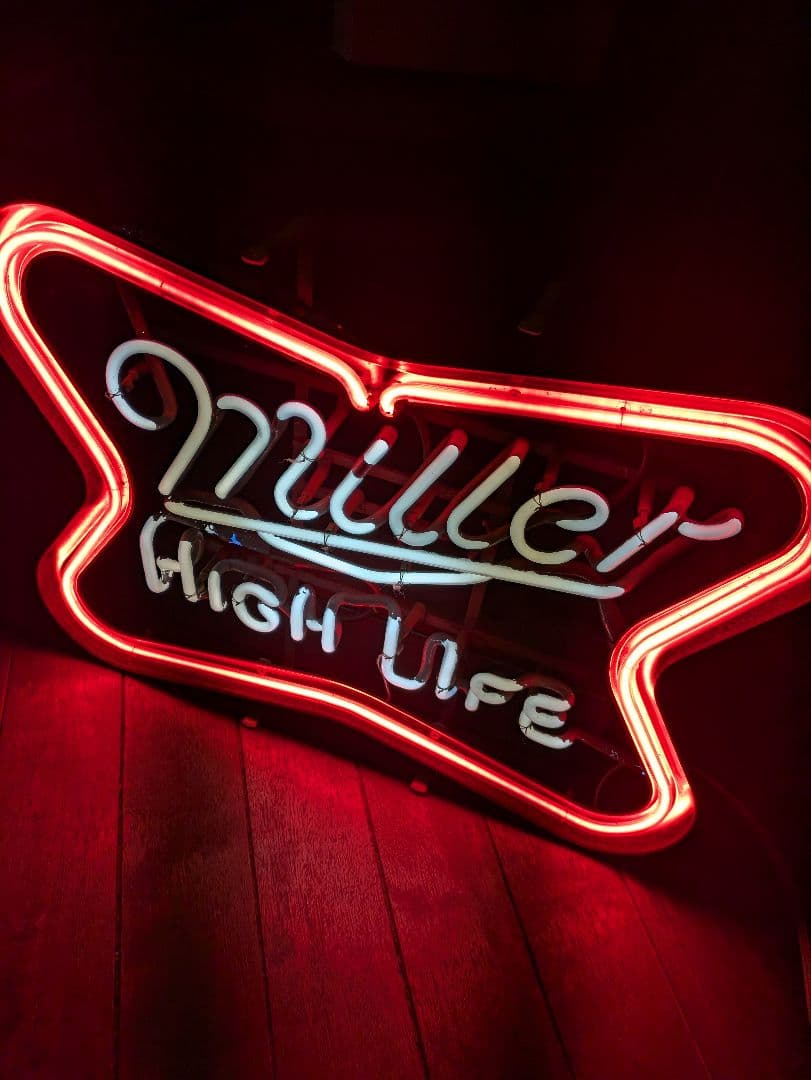 C*!様 70s　ネオンサイン Miller ビール　neon sign bee