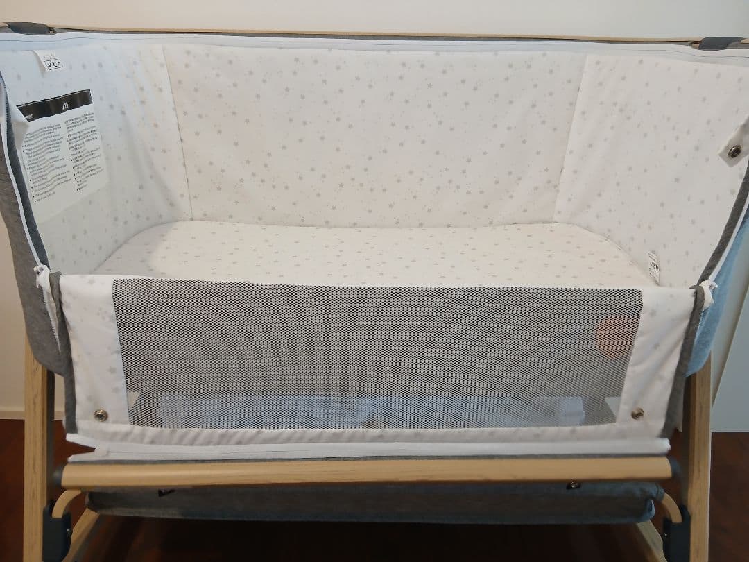 グレー ベビーベッド 下段収納付き