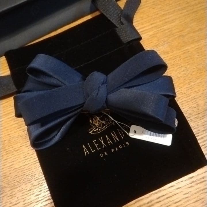 【美品】アレクサンドル ドゥ パリ　リボンバレッタ　紺　ネイビー