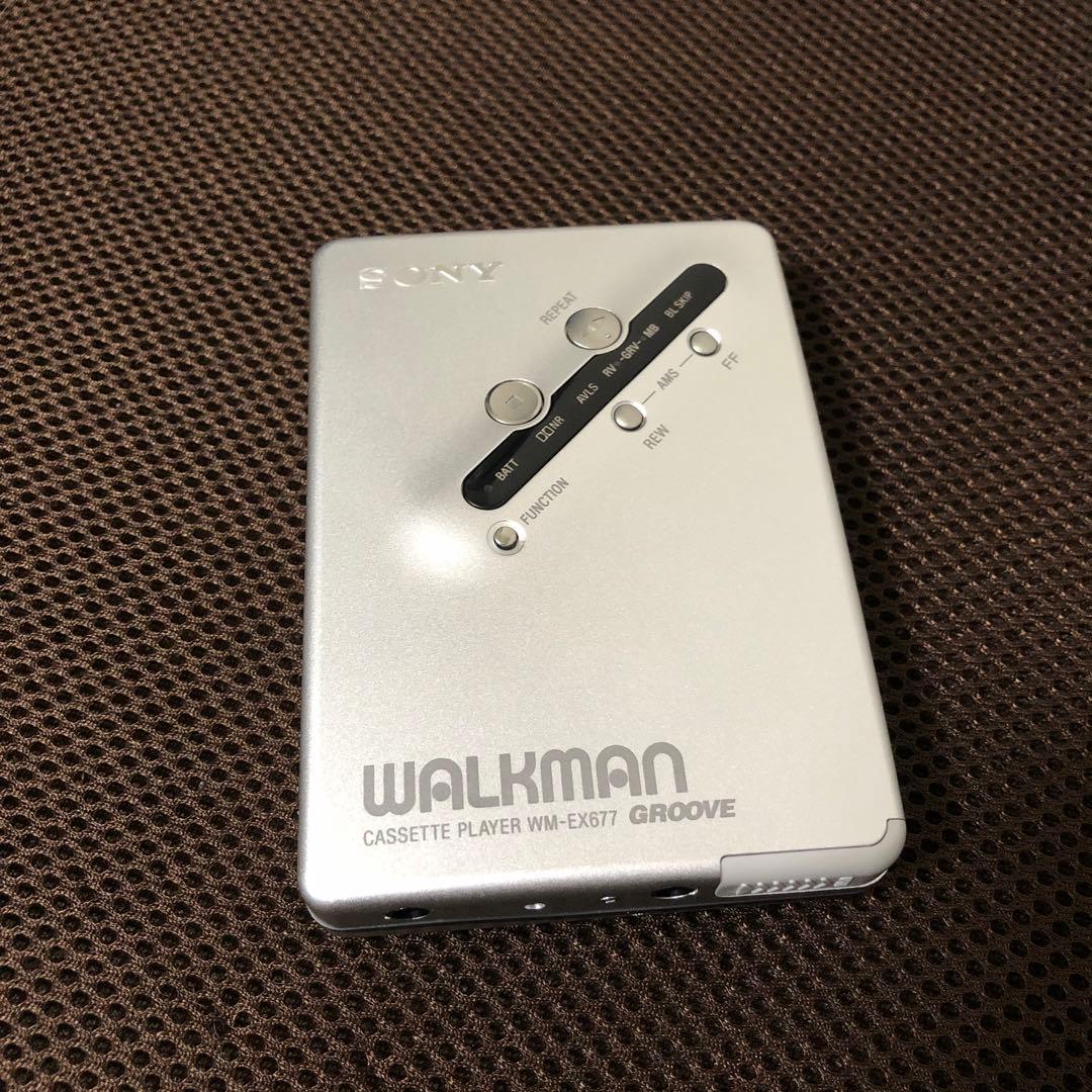 ジャンク品　SONY ソニー　ウォークマン　ラジオカセット　WM-EX677