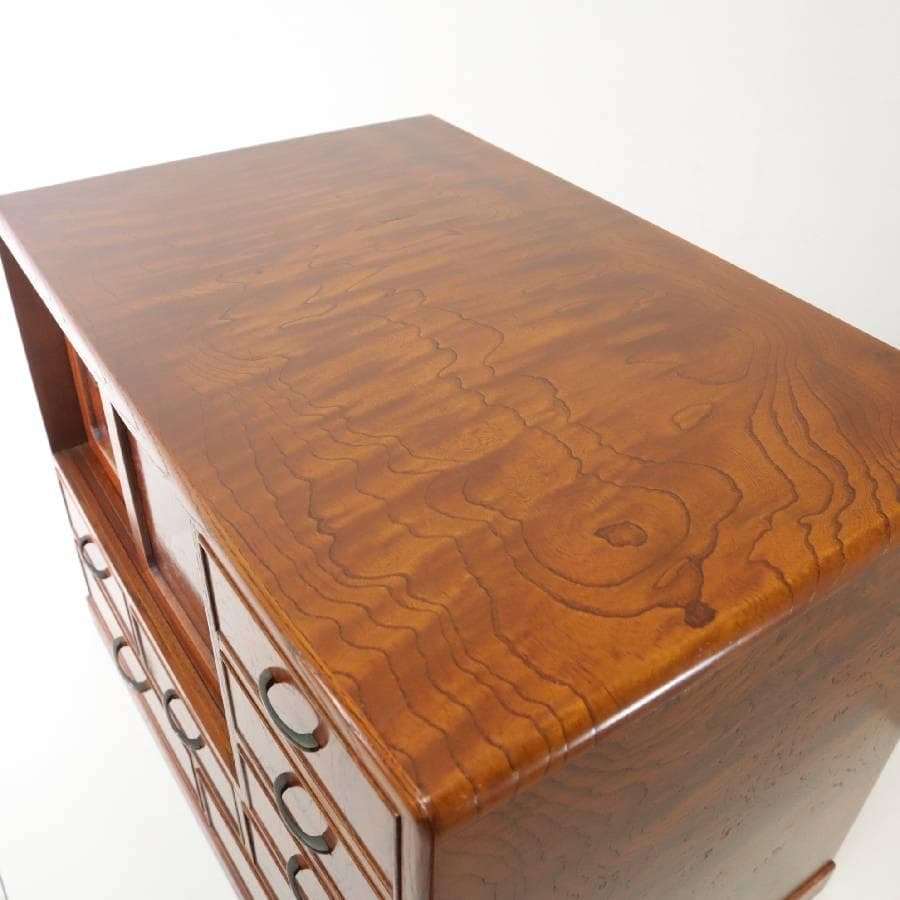 値下逸品 匠シール 欅 縮み杢 内桐 民芸・時代家具調 小抽斗 小箪笥幅61cm