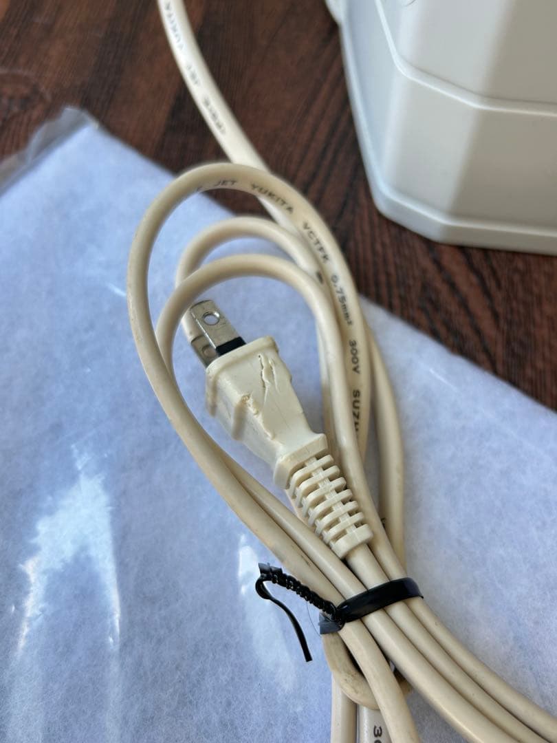 美品 富士通ゼネラル 脱臭機 プラズマイオン HDS-302G 2022年製