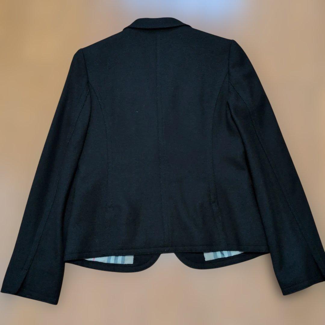 バーバリーロンドン　黒のテーラードジャケット　40号