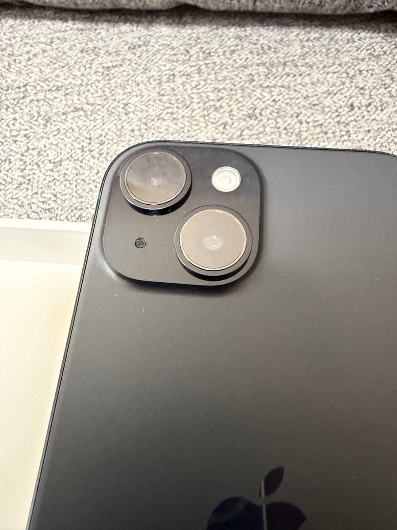 【超美品】 iPhone 15 本体 ブラック 128 GB