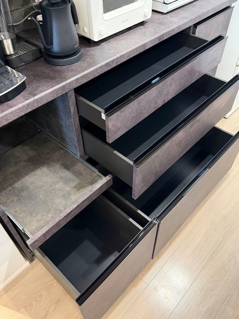 Pamouna EM食器棚　開き扉タイプ　美品