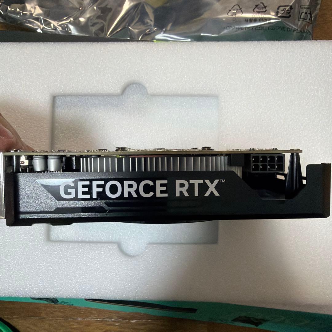 PALIT GEFORCE RTX 4060グラフィックボード8GB