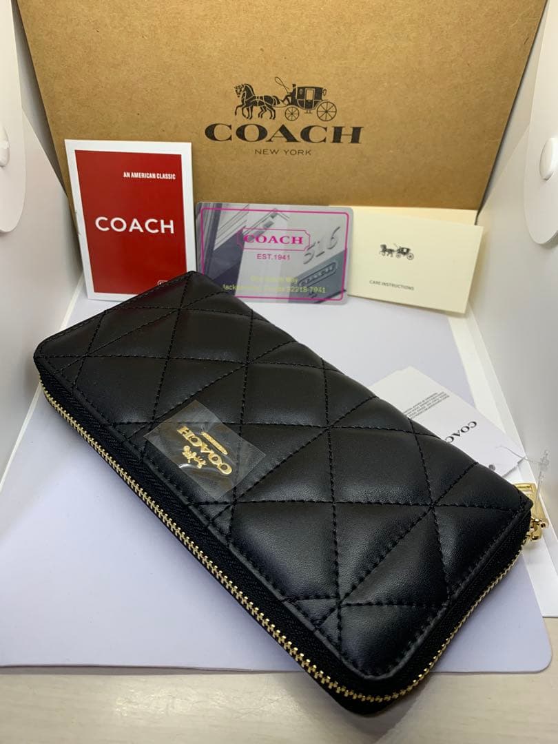 COACH コーチ　F53637 長財布　キルテッド　レザー　ジップアラウンド